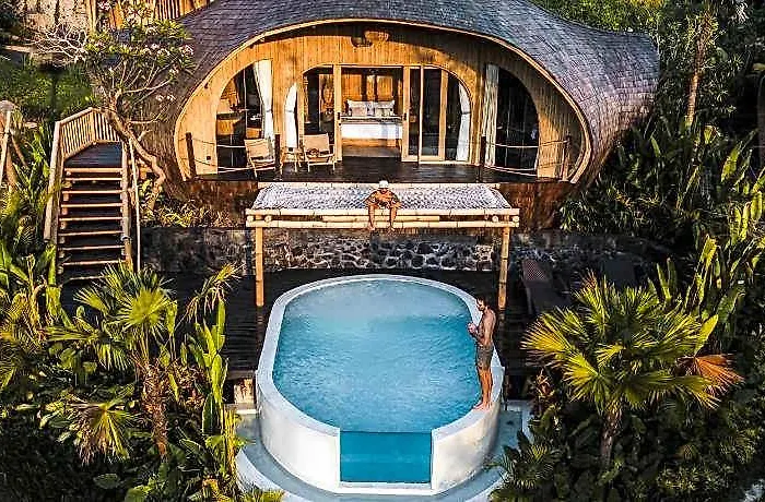 Hotel Jungleight Bali 4*