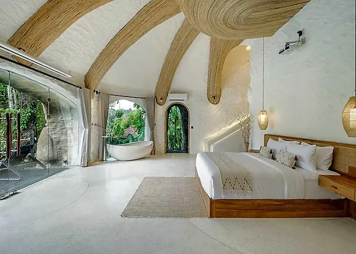 Jungleight Bali Hotel 4*